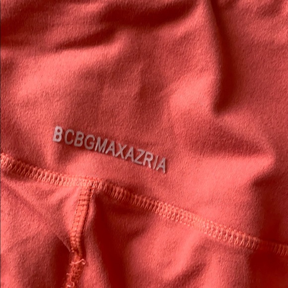 High Rise Leggings - Picture 2 of 3